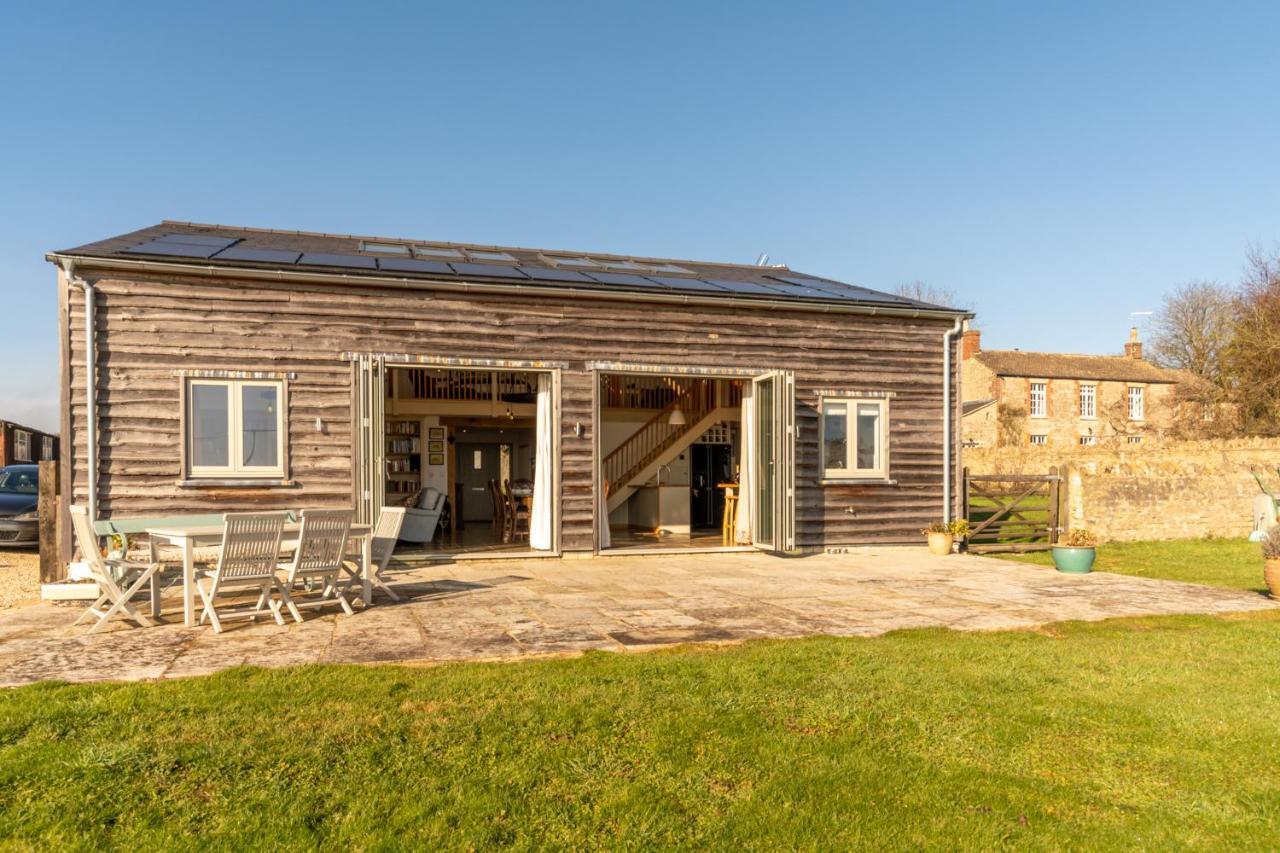 The Old Barn Witney Exterior foto